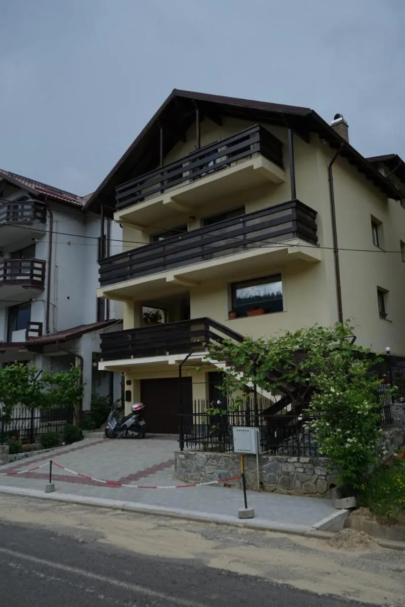 Image 4 of Skyline Villa