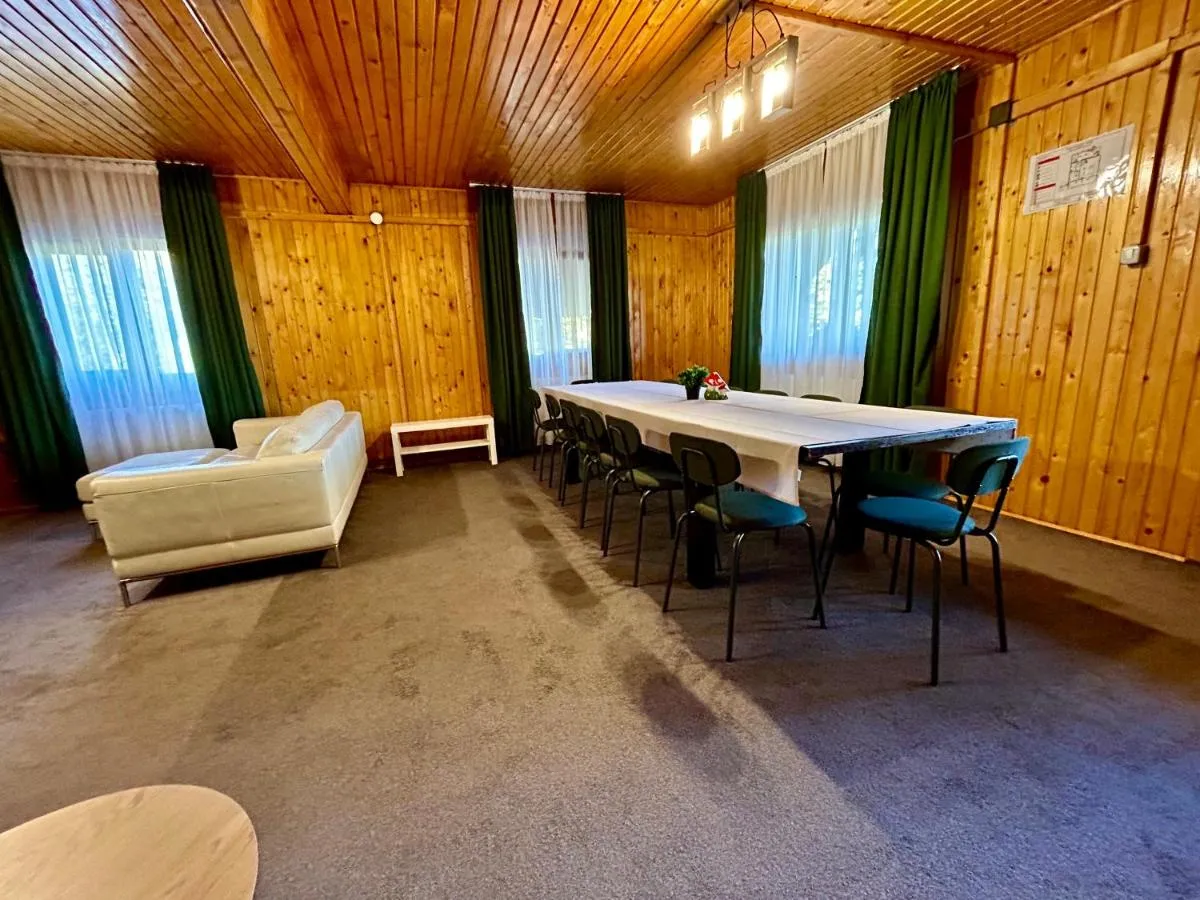 Image 3 of Sofia Lake House