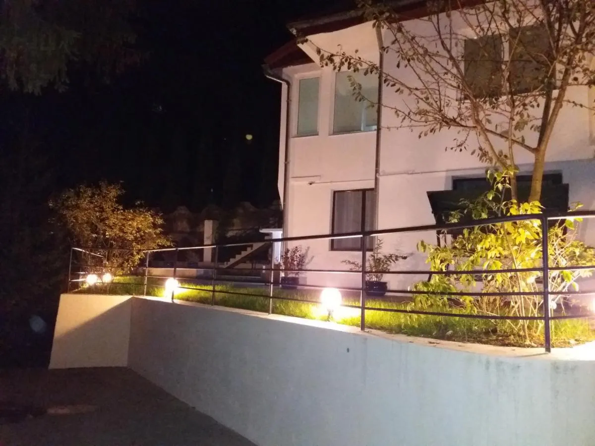 Image 7 of Spirii house