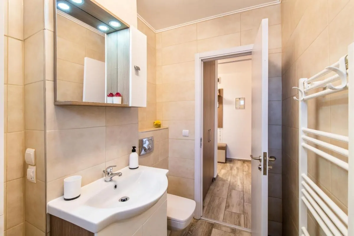 Image 6 of Springhome – Cozy Apartment with Balcony & Parking