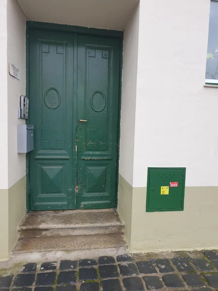 Image 6 of Stone Way Apartment