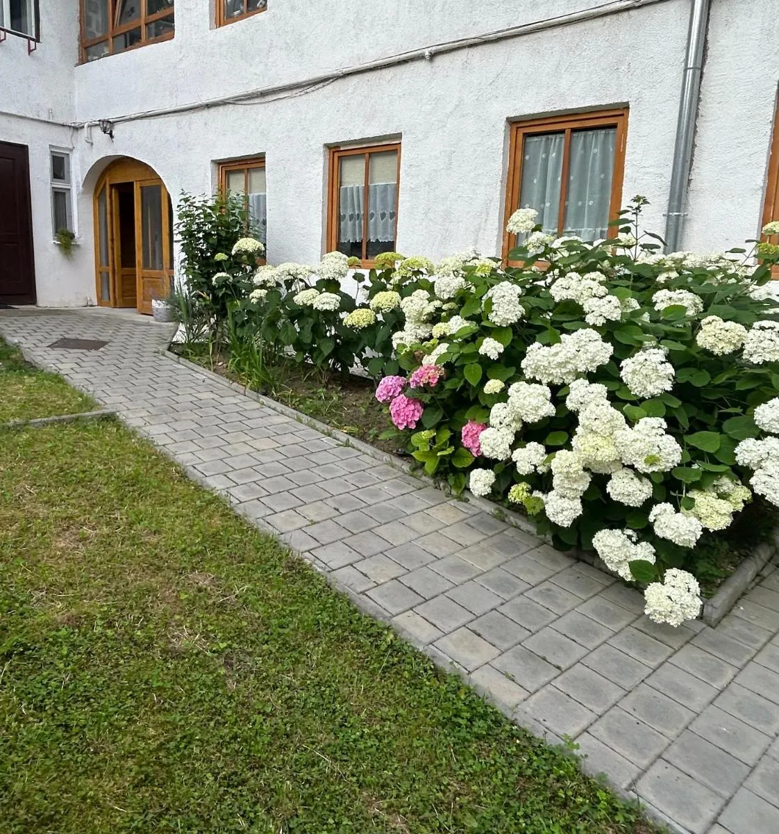 Image 7 of Stone Way Apartment