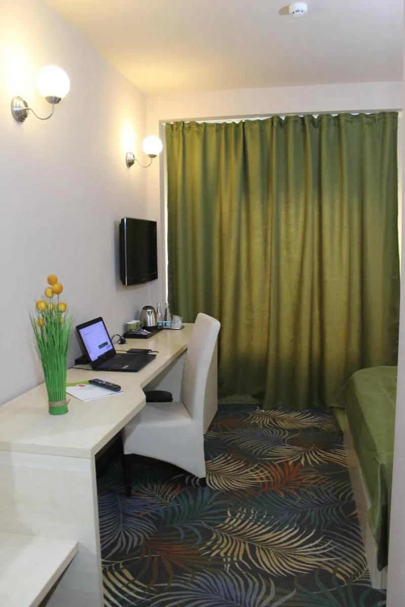 Image 5 of Stop Hotel