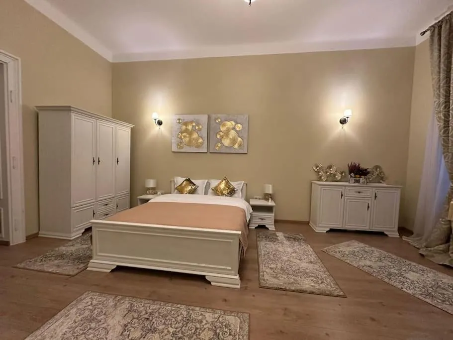 Image 7 of Studio Montaldo