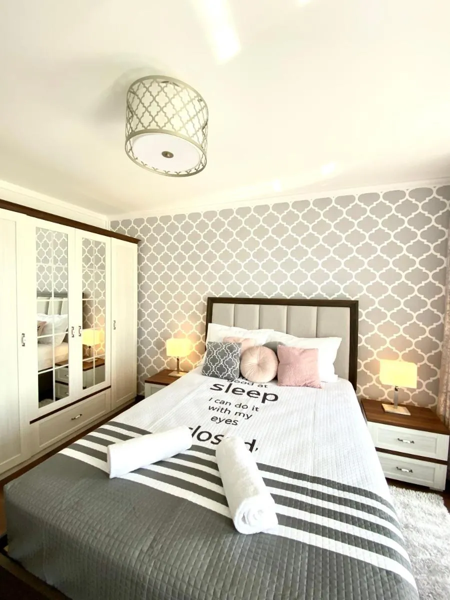 Image 6 of Stylish Retreat With a View in Coresi-Qualis