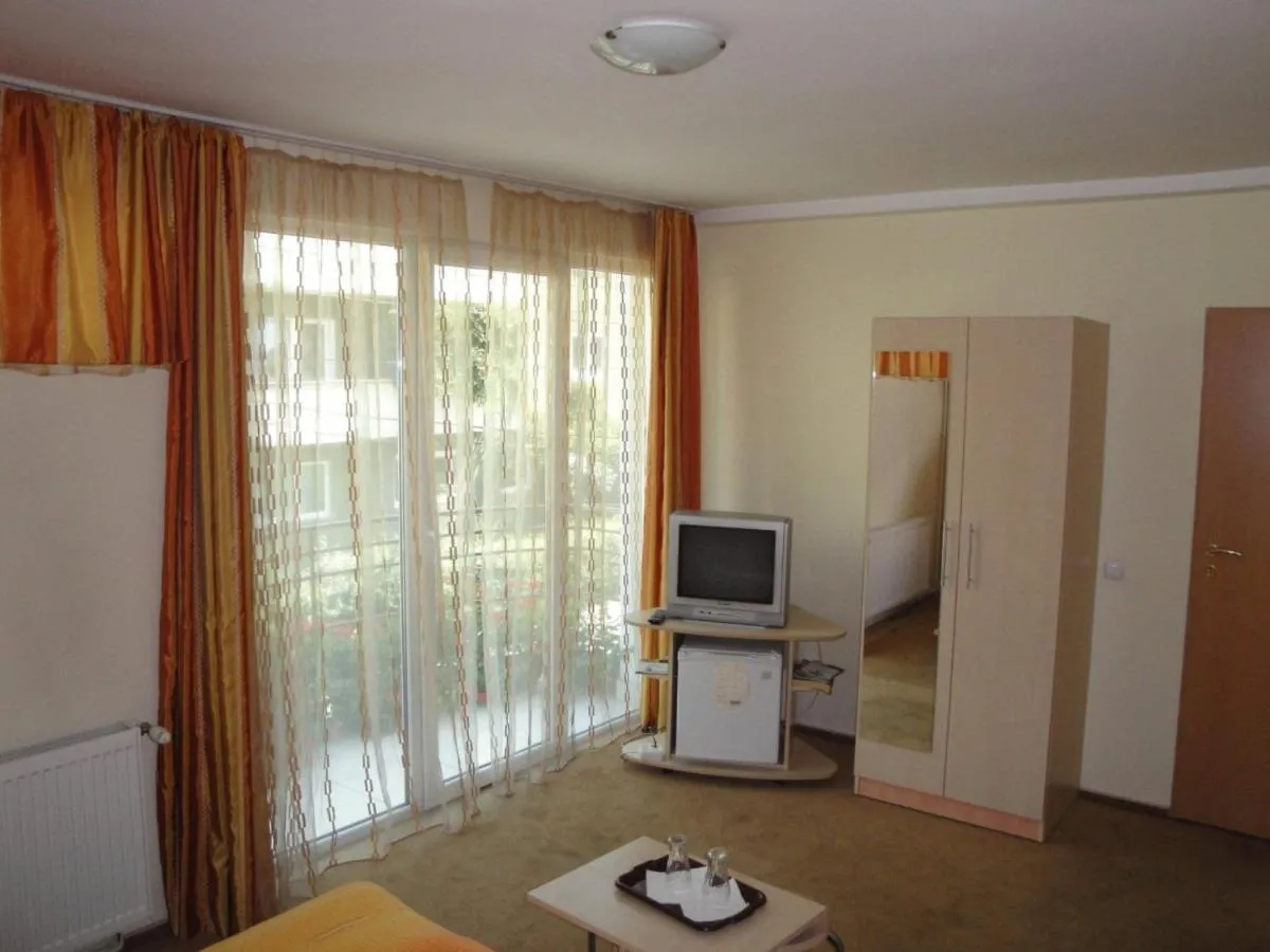Image 7 of Suri Guesthouse