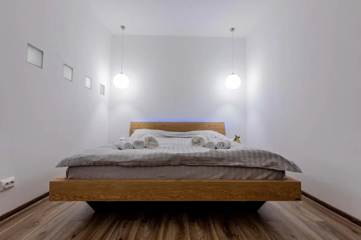Image 6 of The Hidden Dream- Smarthouse