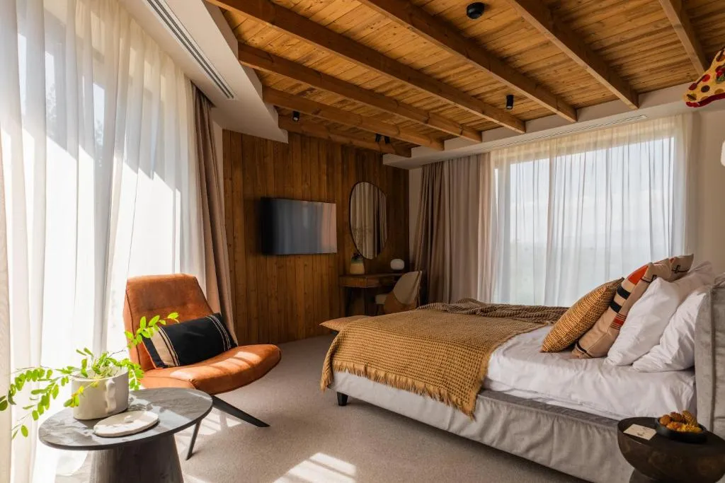 Image 1 of The Pines Bucegi Lodge