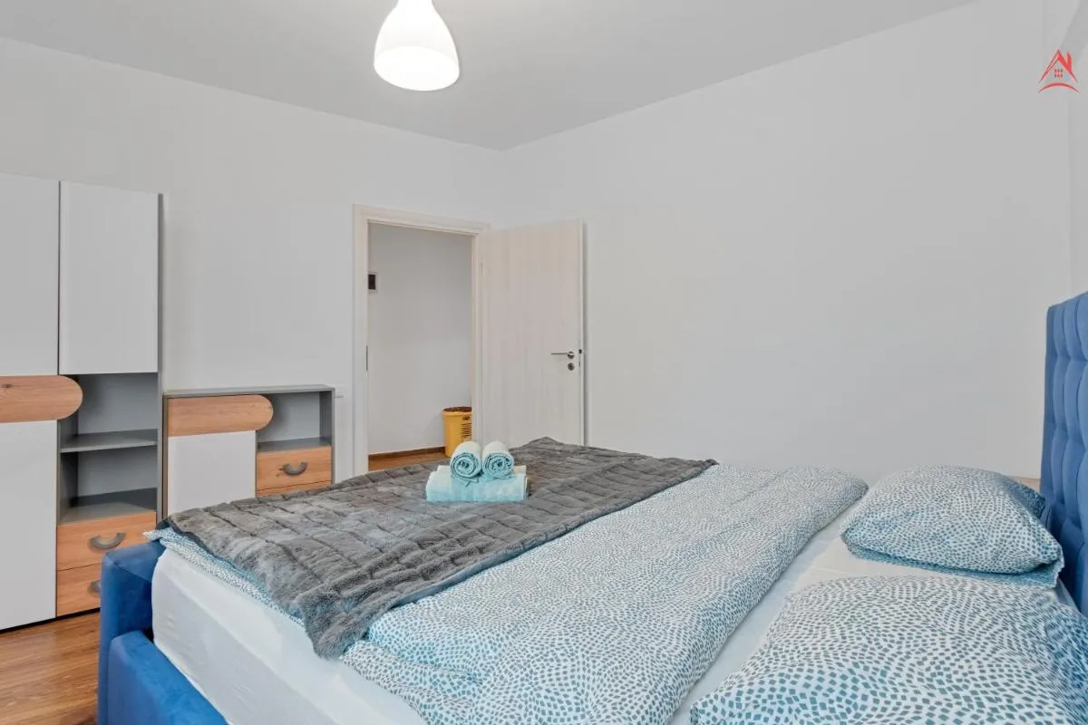 Image 6 of The View Apartment Vivamus Free Parking
