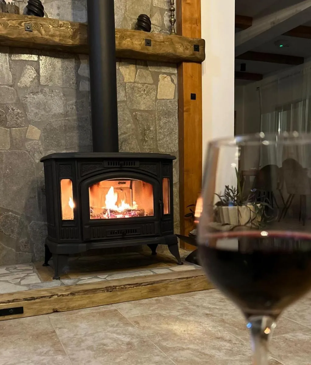Image 4 of Tiarra Mountain Lodge