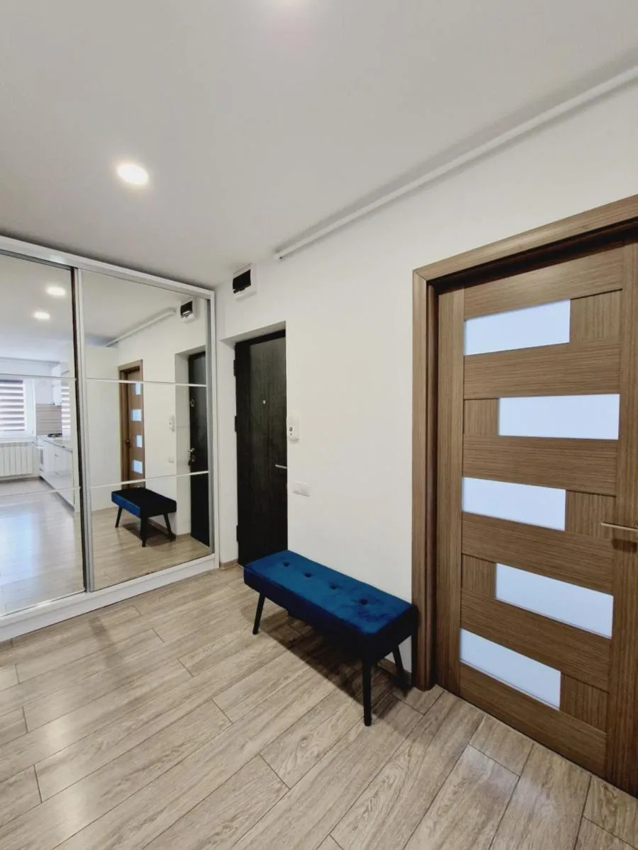 Image 7 of Turquoise apartment