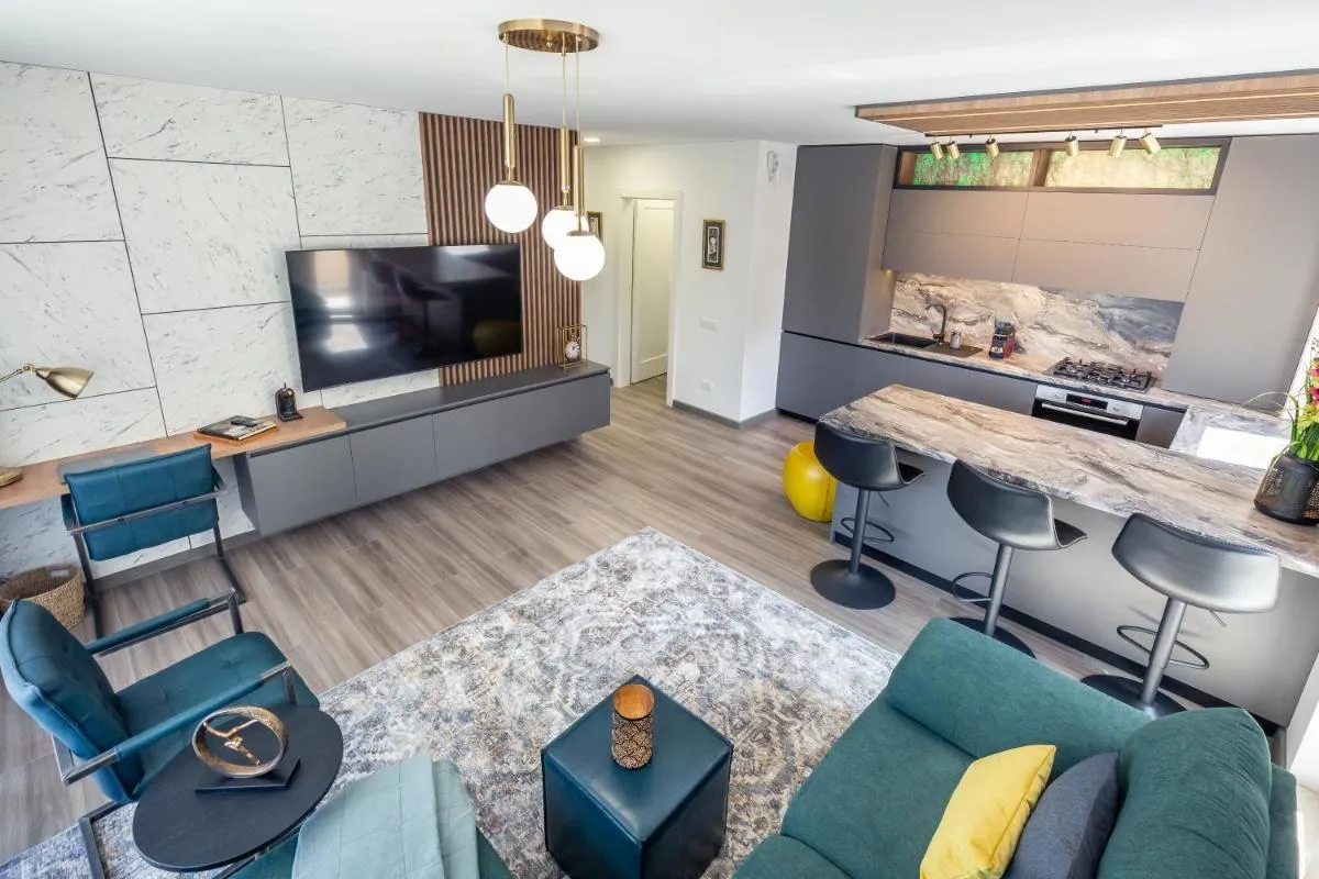 Image 4 of Urban Plaza Mountain View Luxury Retreat