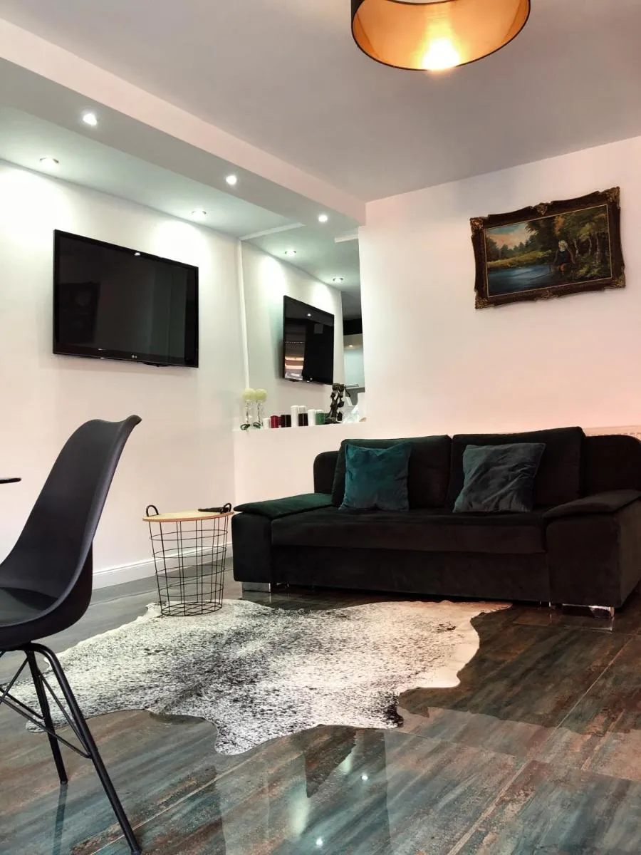 Image 7 of VERACI Apartments