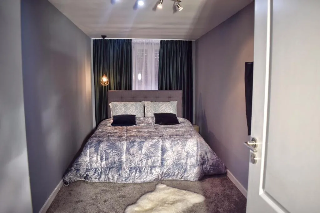 Image 1 of VERACI Apartments