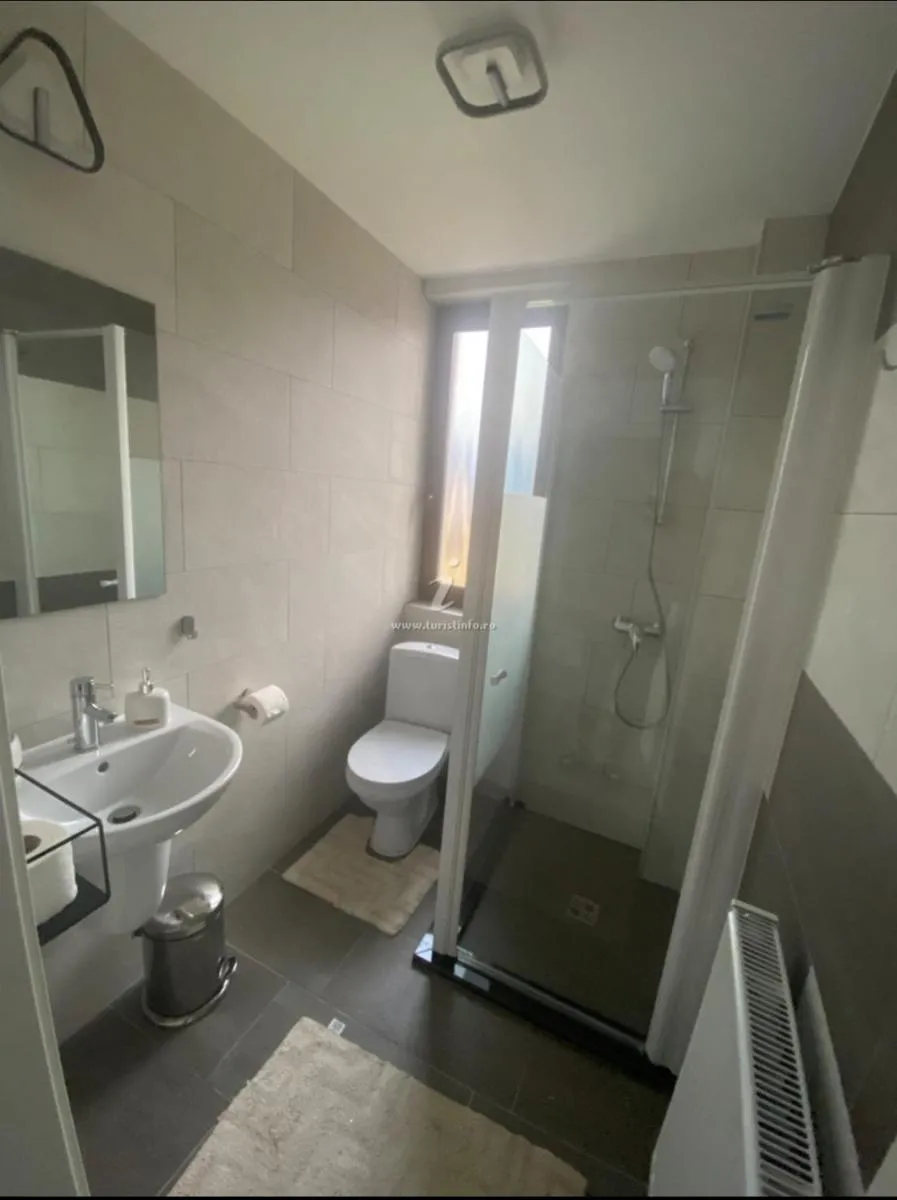 Image 6 of VILA DAVELY