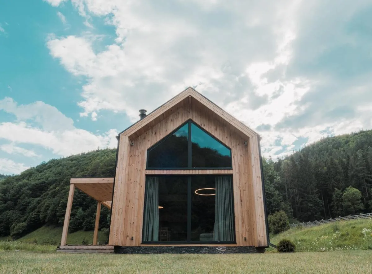 Image 2 of Vama Chalet