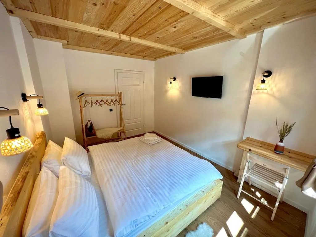 Image 2 of Victoria Gasthaus Rasnov – charming vacation house in Rasnov