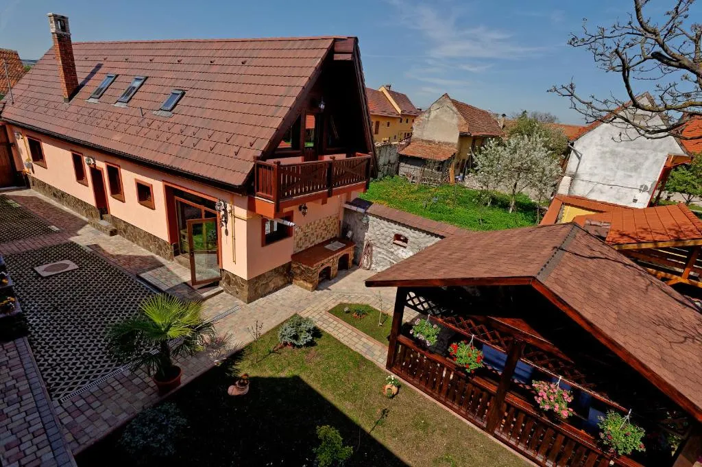 Image 1 of Vila Ambient