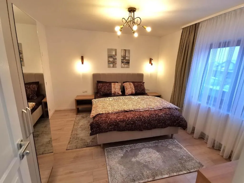 Image 1 of Vila Aras