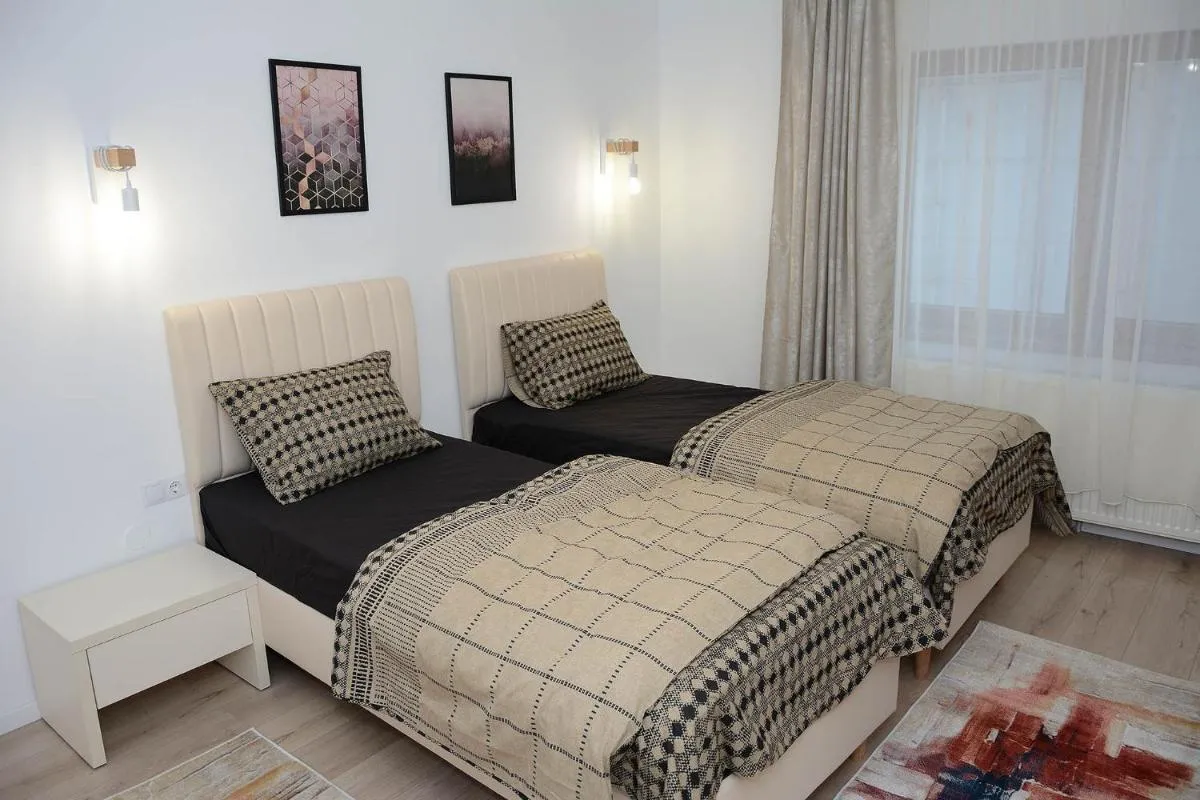 Image 2 of Vila Aras