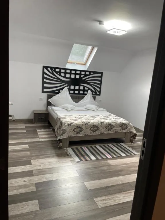 Image 1 of Vila Emage