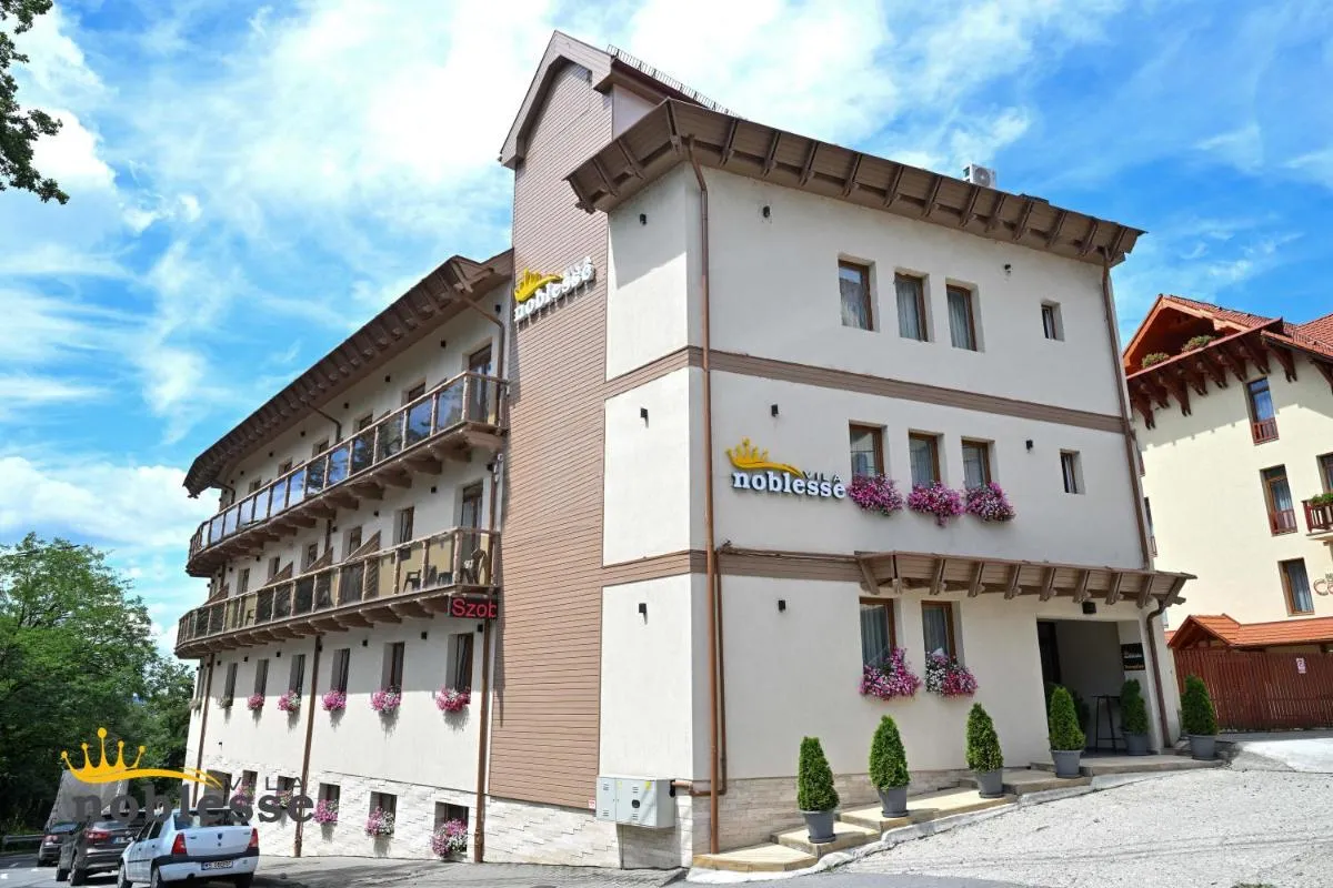 Image 3 of Vila Noblesse