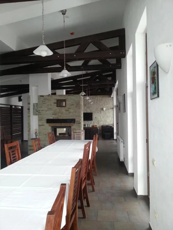 Image 1 of Vila Poarta Bucegilor