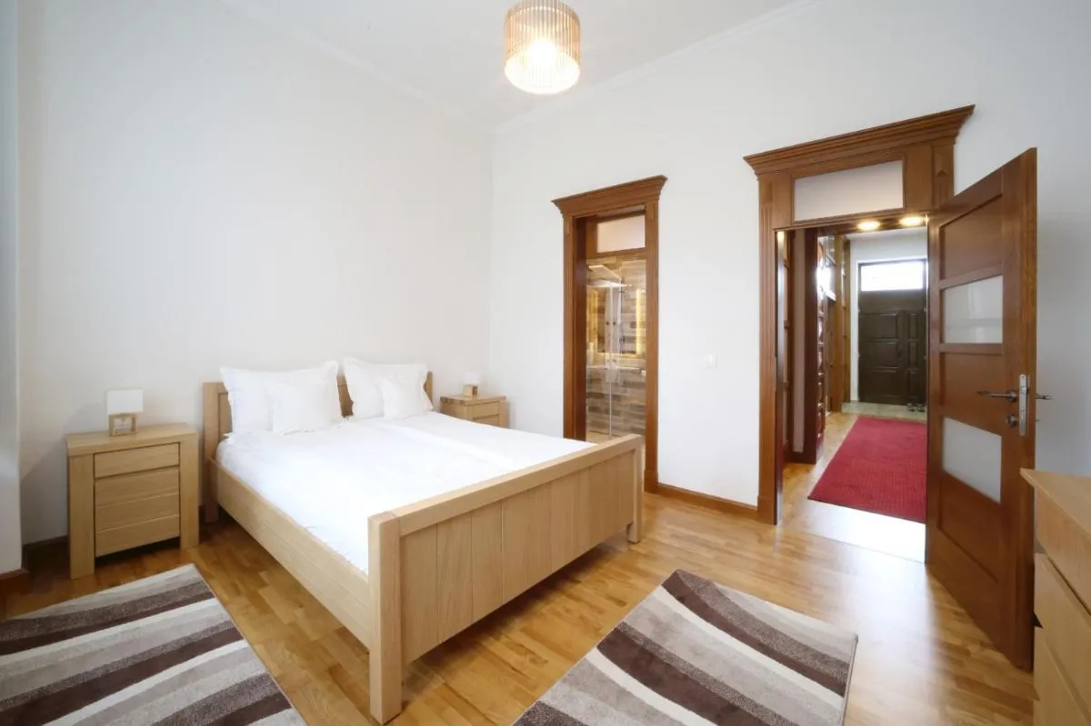Image 2 of Virág Apartman Luxury