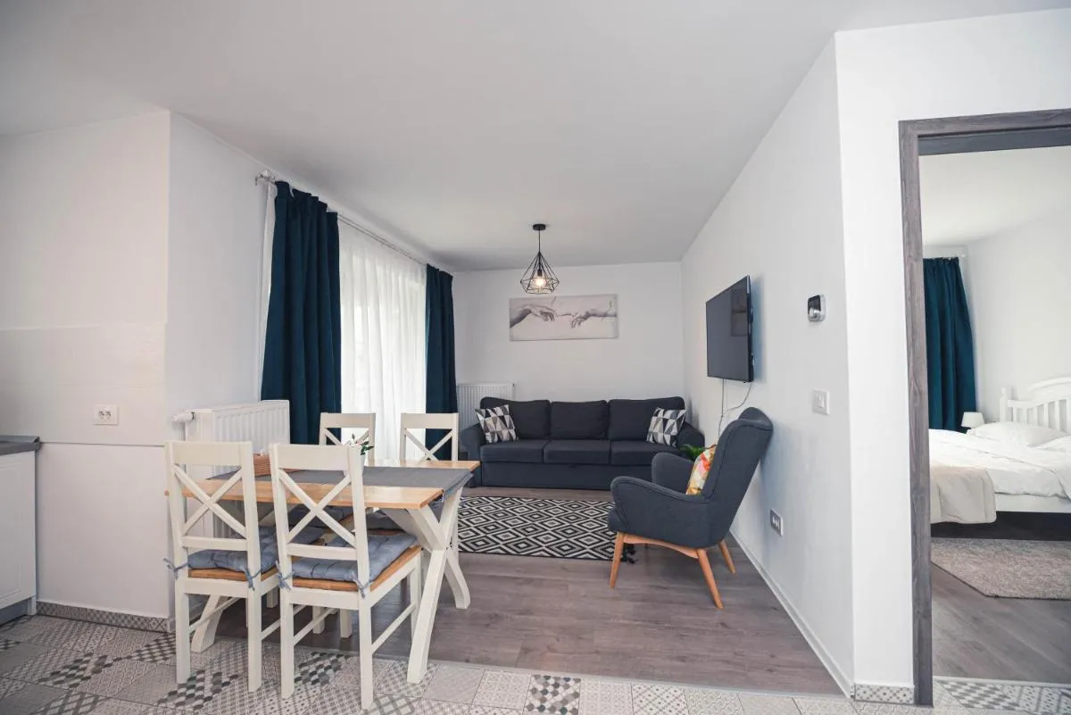 Image 3 of White Mood Apartment 2 Brasov