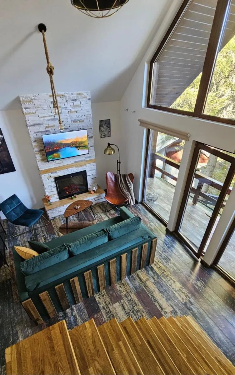 Image 2 of Wild House