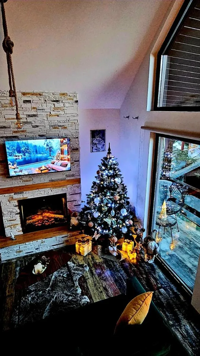 Image 5 of Wild House