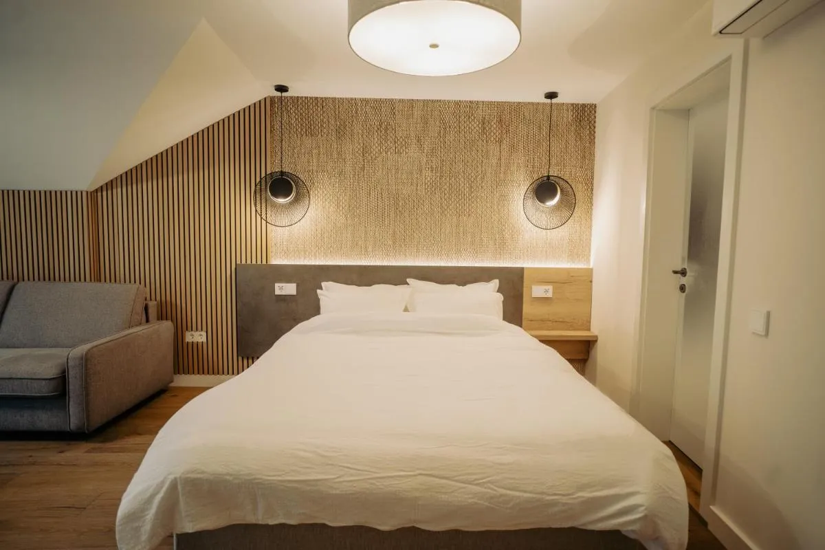 Image 2 of Zen Den