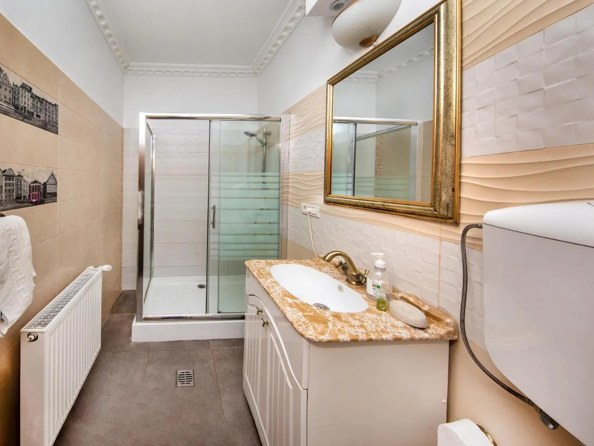 Image 7 of ZiRa Residence Brasov