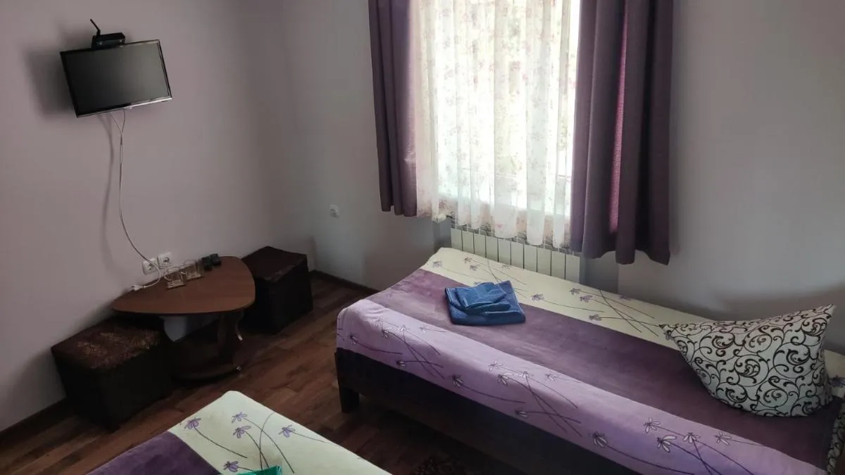 Image 6 of Anastasia