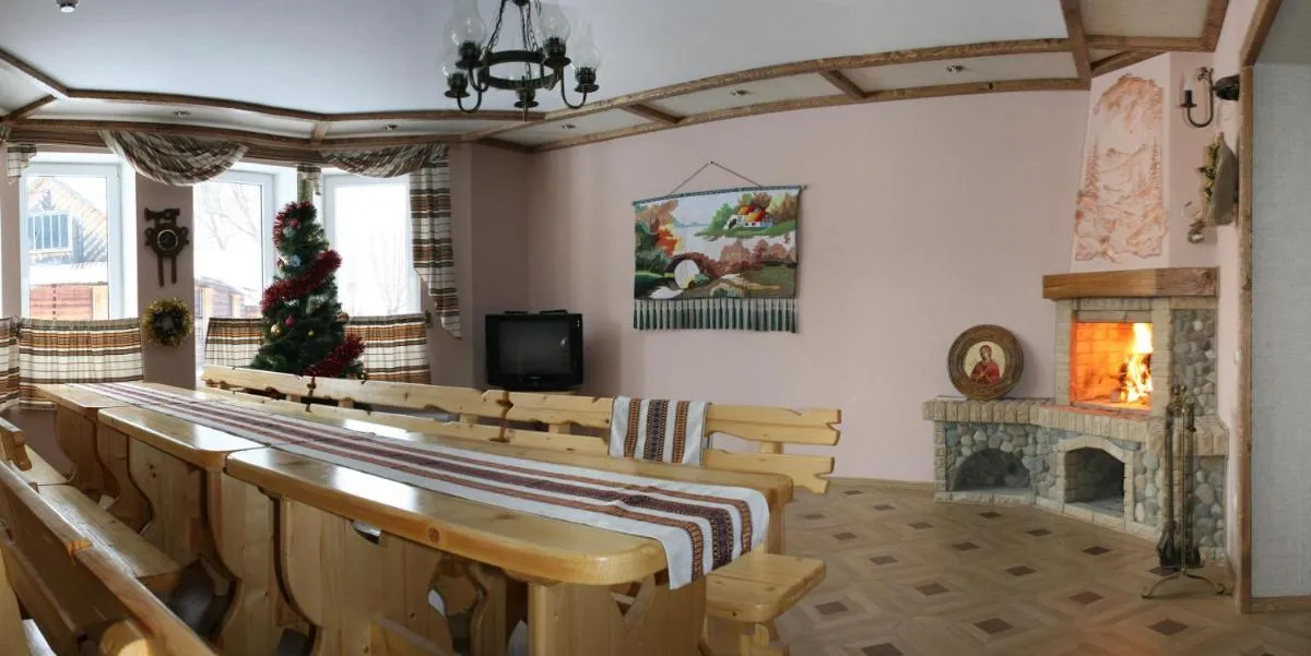 Image 7 of АртГір гостинний двір