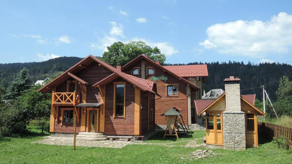 Image 2 of АртГір гостинний двір