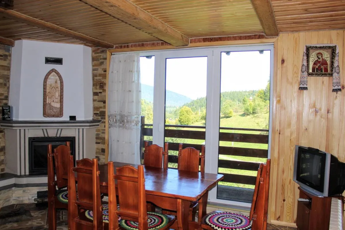 Image 3 of Cottage “Karpatske Shale”