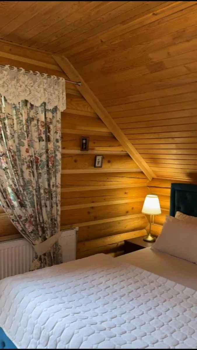 Image 7 of Cottage Lavanda окремий котедж з каміном