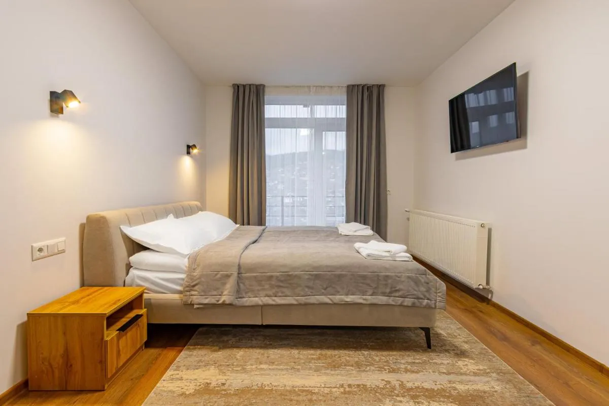 Image 3 of GARDA – Breakfast included in the price Restaurant Free Parking Mountain view Kitchen in the apartment separate entrance