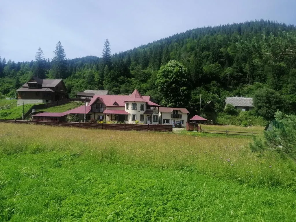 Image 1 of Гостинний двір у Ангеліни