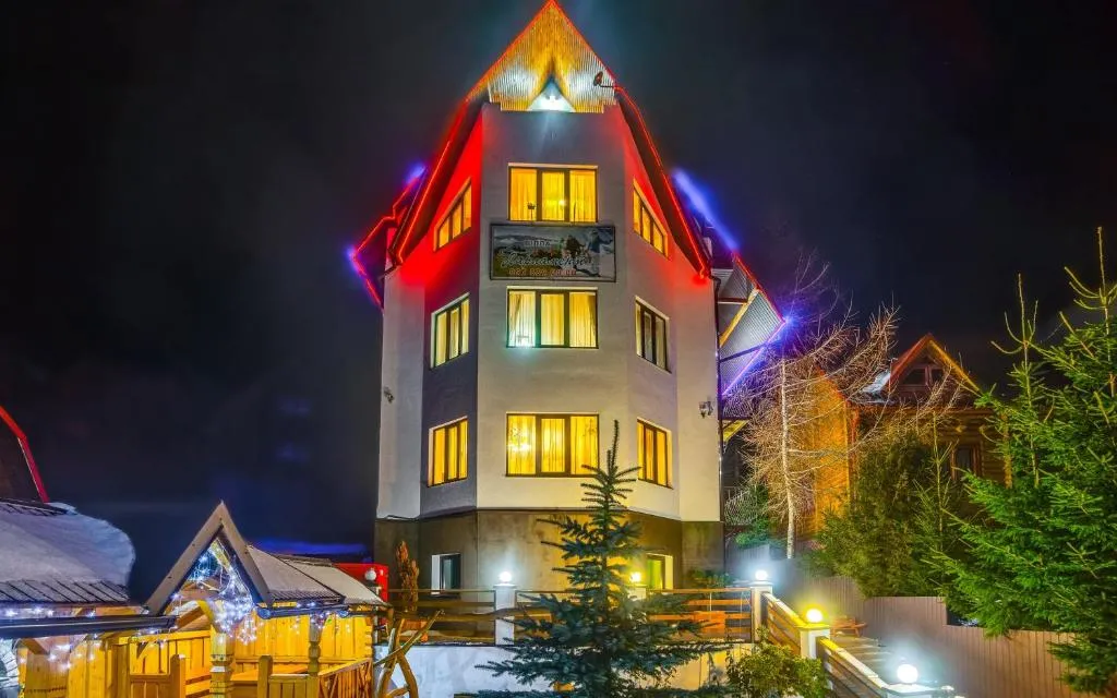 Image 1 of Готельний комплекс Парламент, Яблуниця