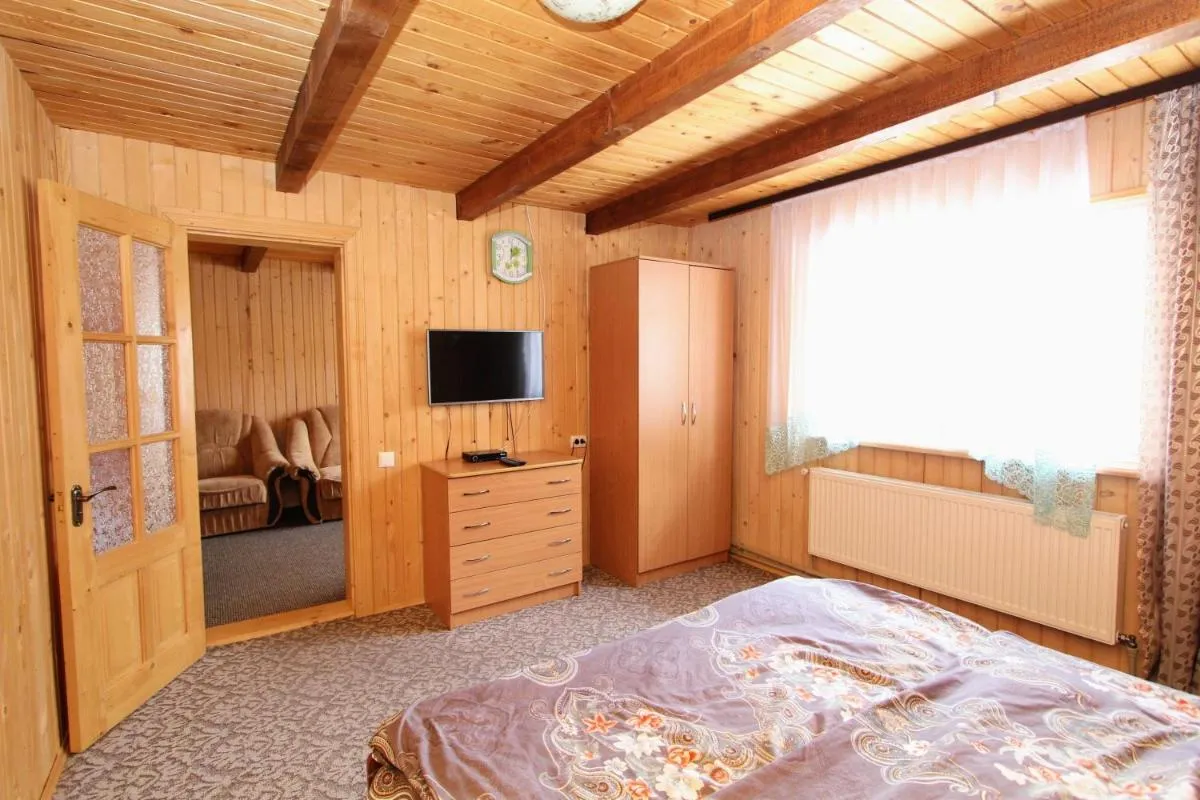 Image 5 of Hrystyna
