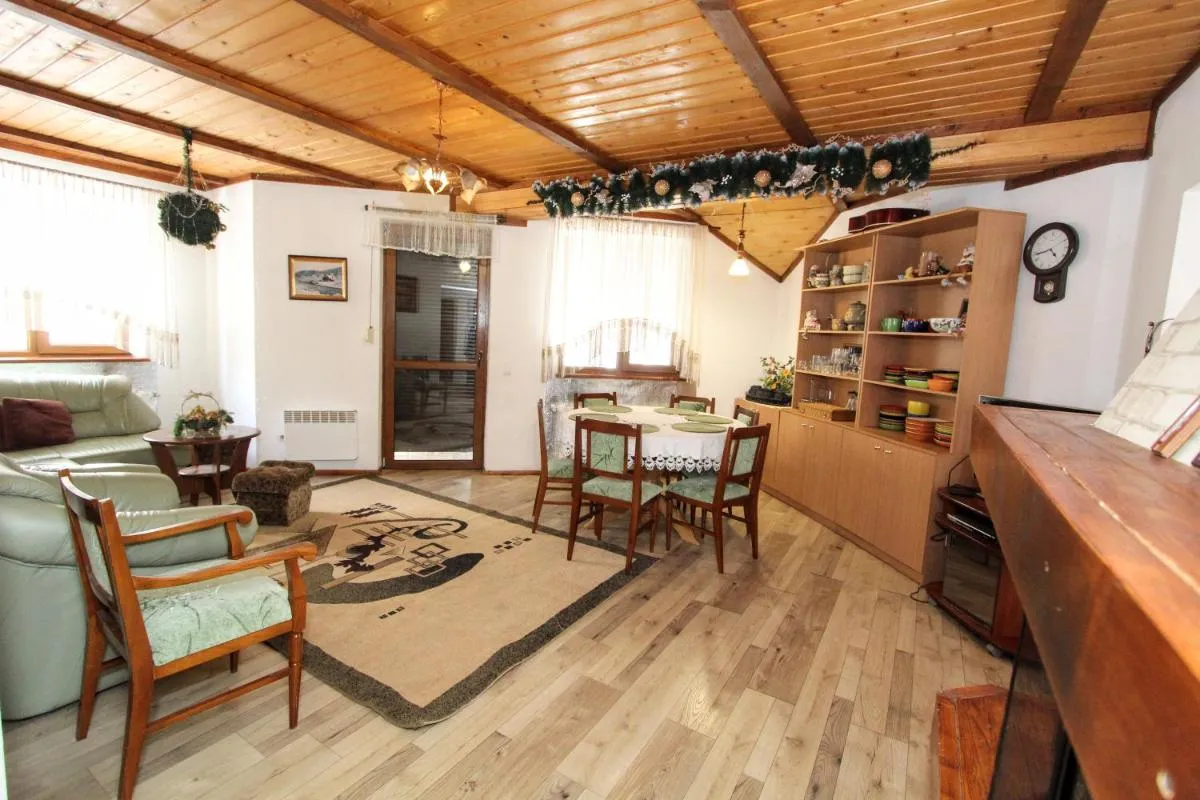 Image 2 of Хуторянка