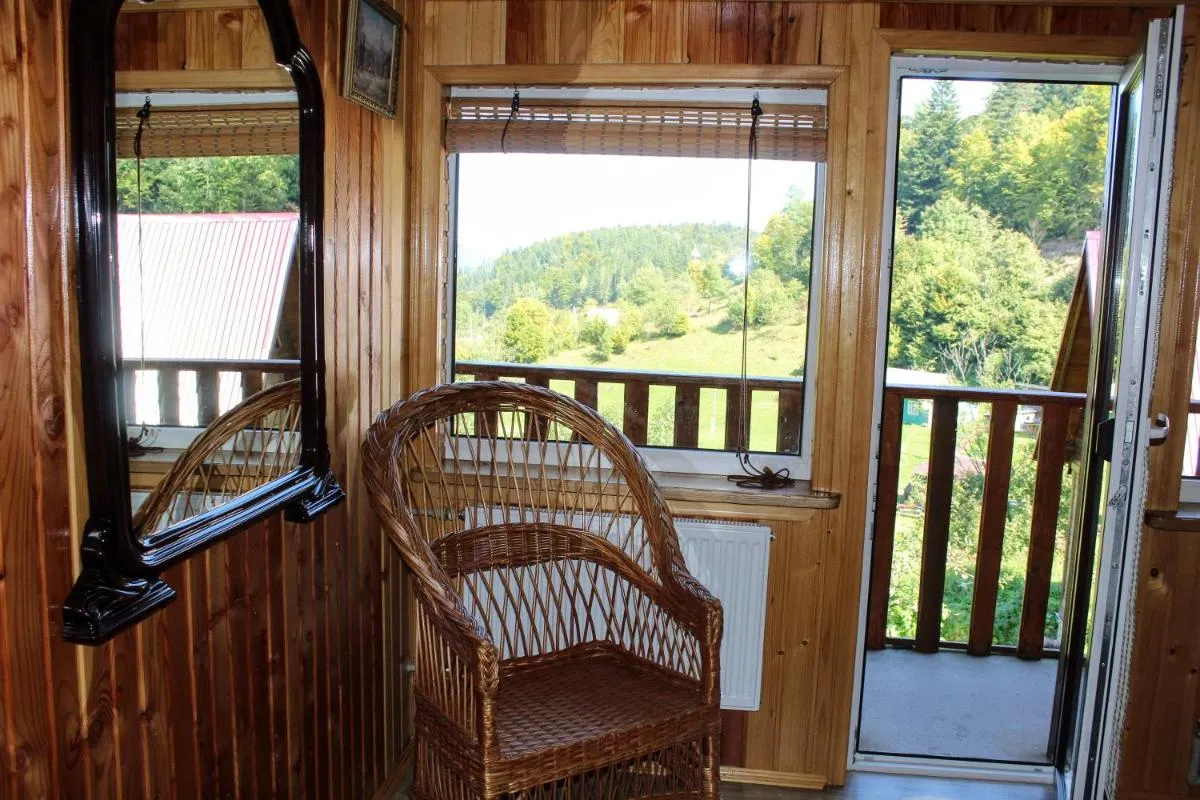 Image 2 of Котедж “Карпатський Краєвид”