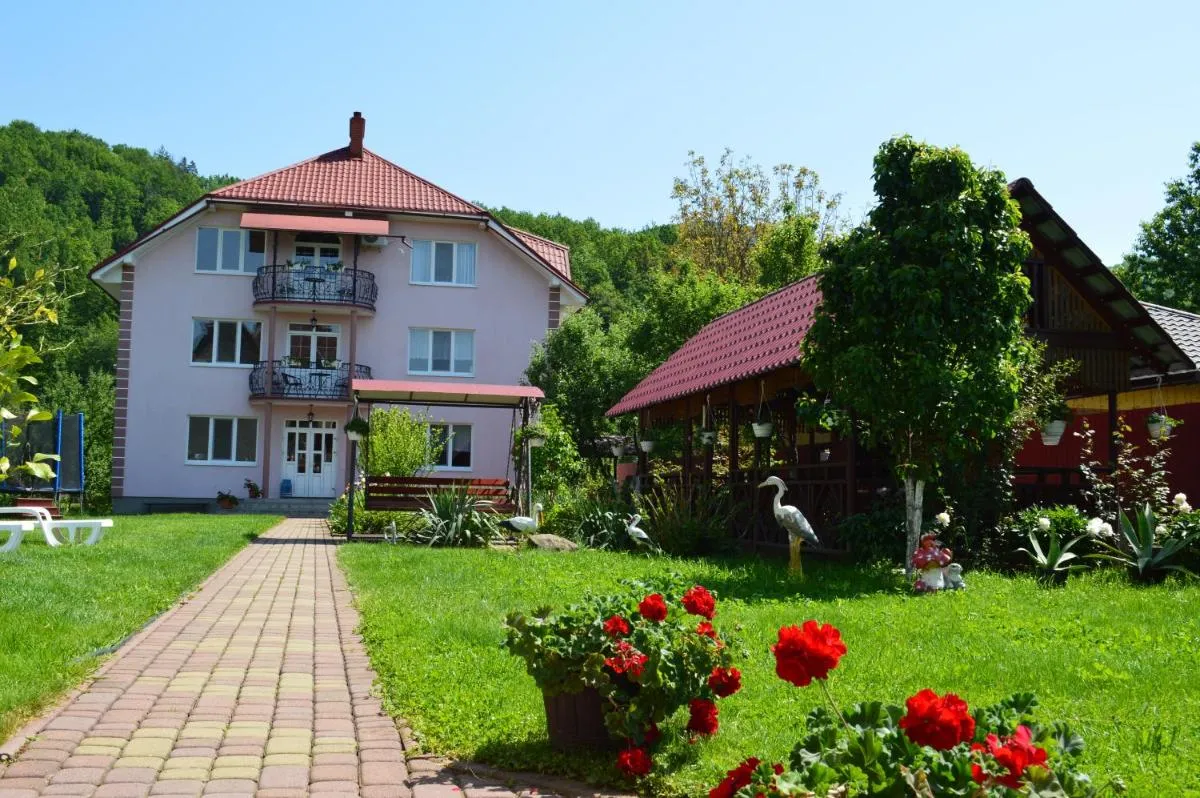 Image 6 of Котедж Любов