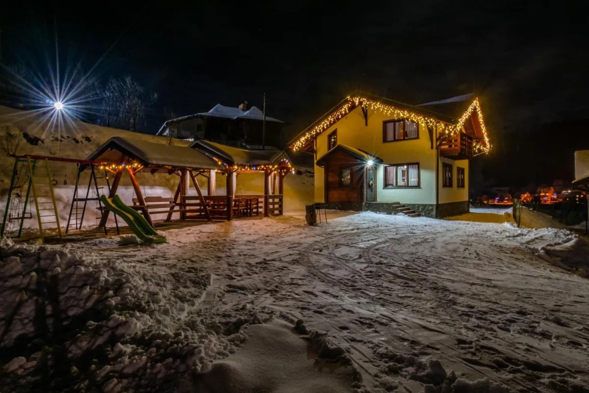 Image 5 of Cottage Chalet-Tiara