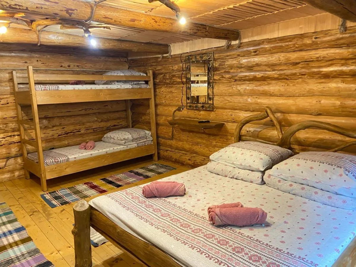 Image 2 of Лісова Хатина-ЧАН