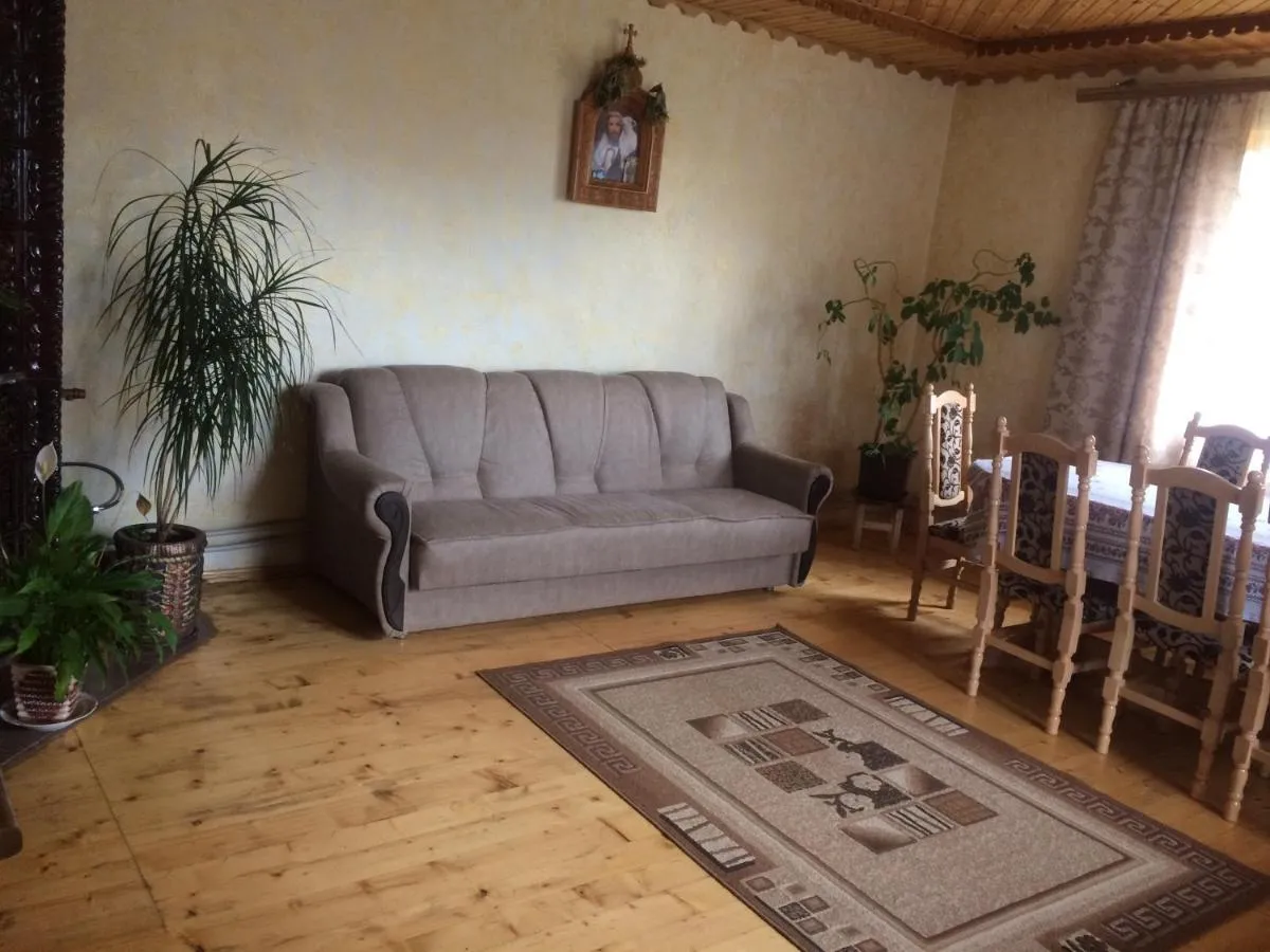 Image 3 of Небосхил