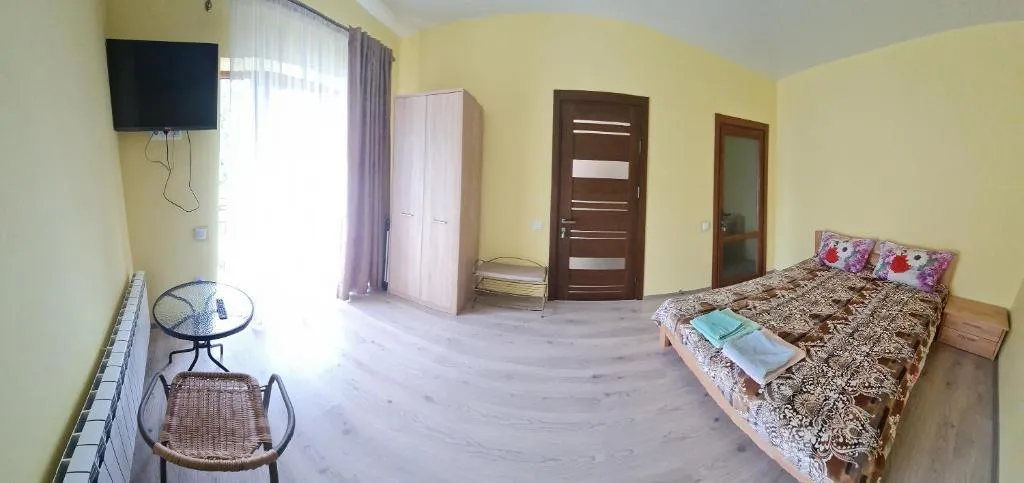 Image 1 of Приватна садиба “Лідія”