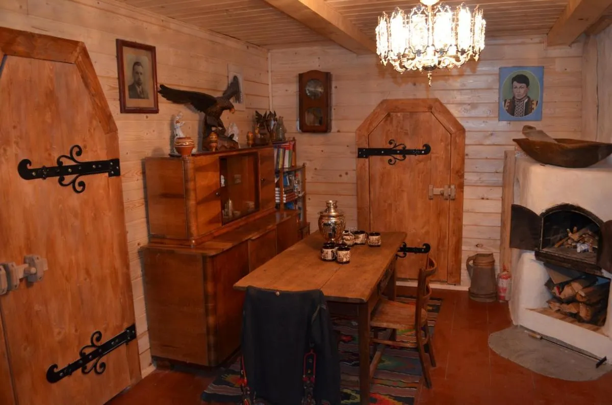 Image 5 of Приватна садиба ”Світлиця гуцульщини”